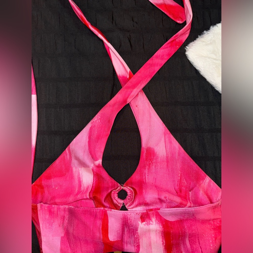 Two piece Revolve set - Picture 6 of 6